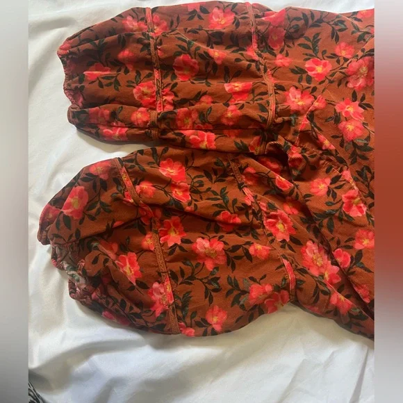 Sonoma Corduroy Peasant Blouse
Womens 4X Brown Fall Floral V Neck Top - Picture 12 of 12